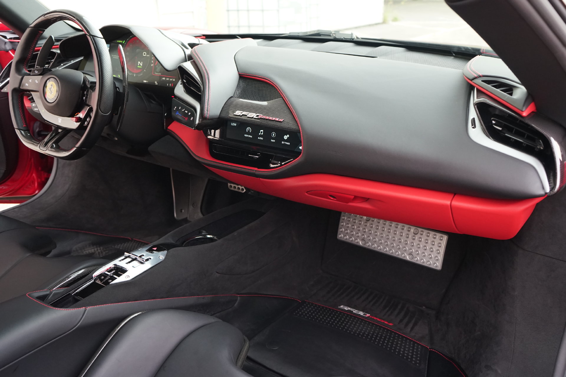 Used 2021 Ferrari SF90 Stradale AWD/4WD image 11