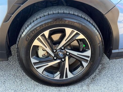 Used 2024 Subaru Crosstrek 2.0i Premium image 7