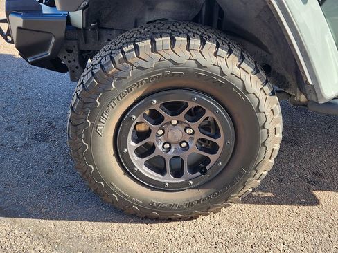 Used 2023 Jeep Wrangler Unlimited Rubicon w/ Xtreme 35 Tire Package image 22