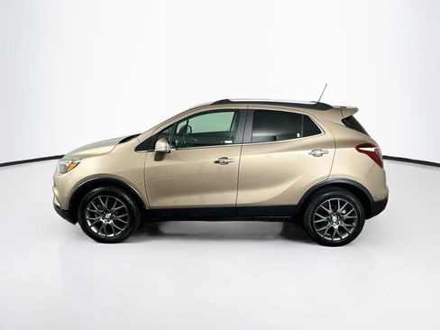 Used 2019 Buick Encore Sport Touring FWD image 4