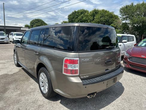 Used 2012 Ford Flex SE FWD image 4