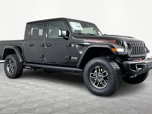 New 2026 Jeep Gladiator Mojave image 3