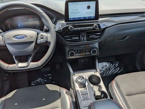 Used 2025 Ford Escape ST-Line AWD/4WD image 25