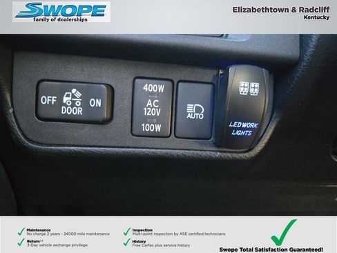 Used 2019 Toyota Tacoma TRD Off-Road w/ Technology Package image 18