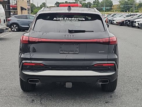 Certified 2025 Audi Q5 Premium Plus w/ Premium Plus AWD/4WD image 14