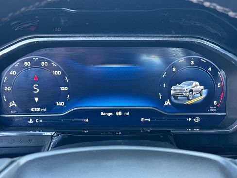 Used 2024 Chevrolet Silverado 2500 LTZ image 37