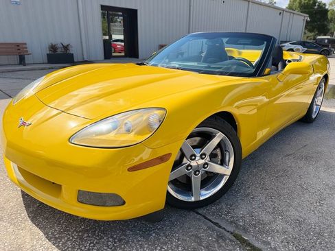 Used 2006 Chevrolet Corvette Convertible w/ Preferred Equipment Group RWD image 9