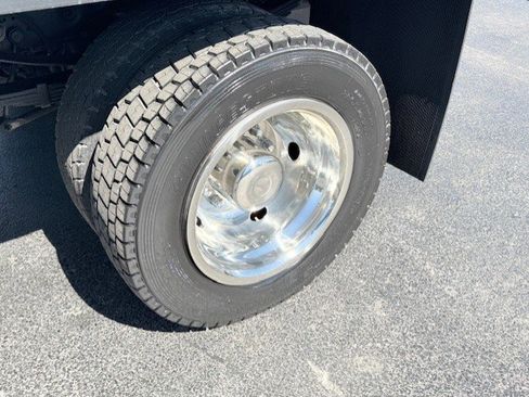 Used 2012 Ford F450 XL w/ PWR Equipment Group AWD/4WD image 9