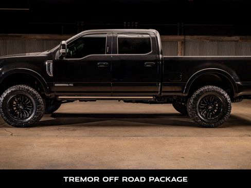 Used 2022 Ford F250 Lariat w/ Tremor Off-Road Package image 6