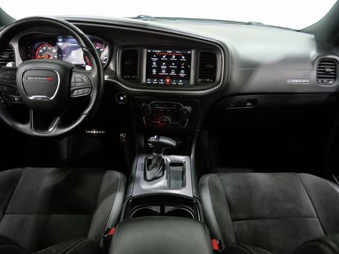 Used 2022 Dodge Charger R/T w/ Plus Group image 10