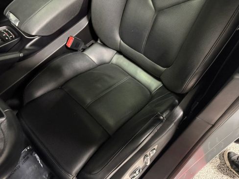 Used 2018 Porsche Cayenne Platinum Edition AWD/4WD image 21