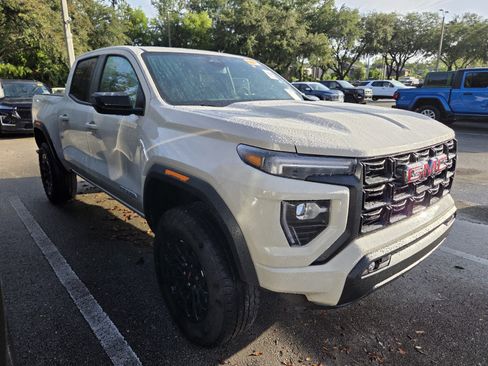 Used 2026 GMC Canyon Elevation w/ Convenience Package RWD image 2