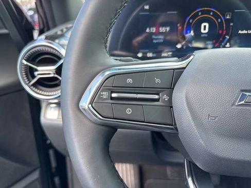 New 2026 Chevrolet Equinox ACTIV AWD/4WD image 19