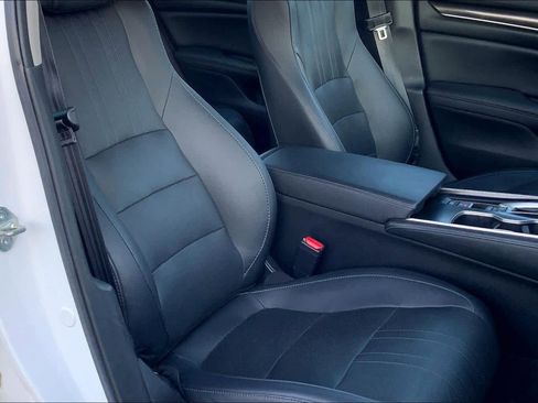 Used 2021 Honda Accord Sport Special Edition image 9