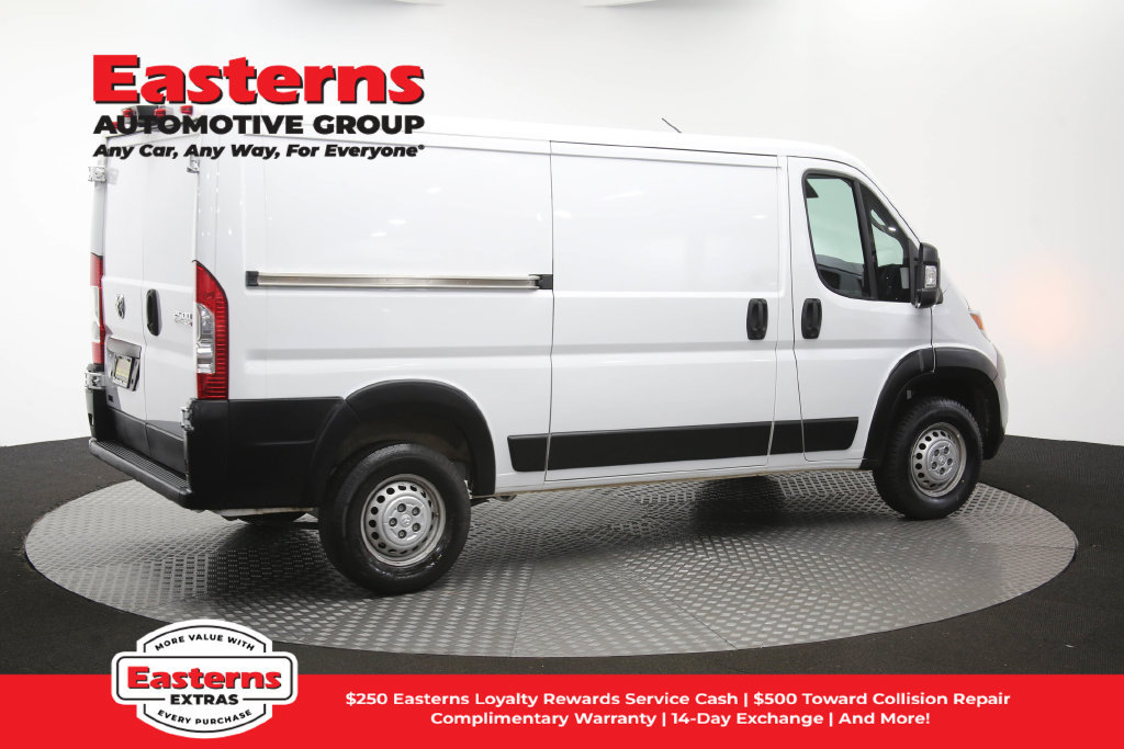 Used 2025 RAM ProMaster 2500 w/ Convenience Group FWD image 42