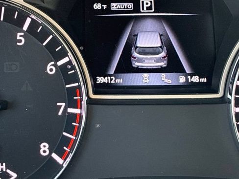 Used 2019 Nissan Pathfinder SL AWD/4WD image 40