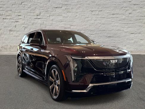 New 2025 Cadillac Escalade IQ Luxury 1 w/ LPO, Premium Carpet Package AWD/4WD image 5