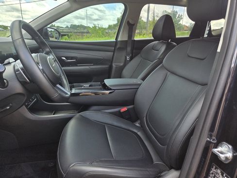 Certified 2025 Hyundai Tucson SEL AWD/4WD image 15