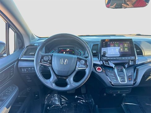 Used 2022 Honda Odyssey Elite image 23