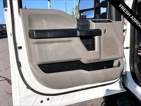 Used 2022 Ford F250 XL w/ Power Equipment Group AWD/4WD image 21