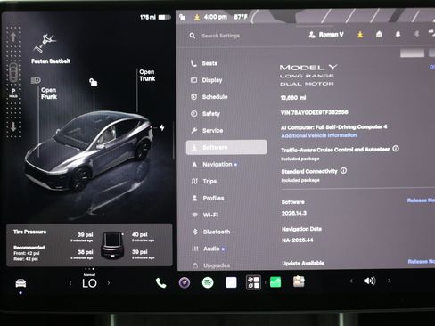 Used 2026 Tesla Model Y AWD image 24