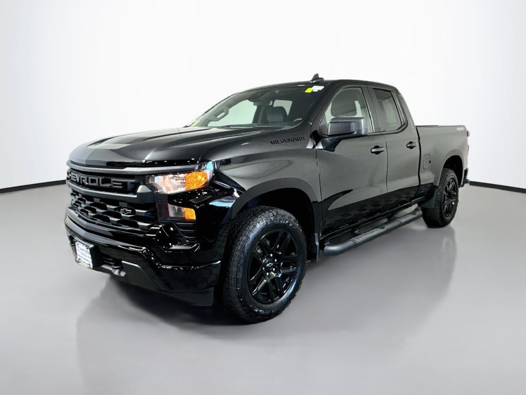 Used 2024 Chevrolet Silverado 1500 Custom w/ Turbomax Blackout Package AWD/4WD image 2