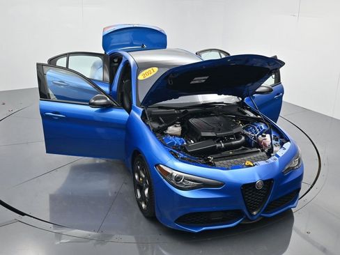 Used 2021 Alfa Romeo Giulia Ti Sport image 66