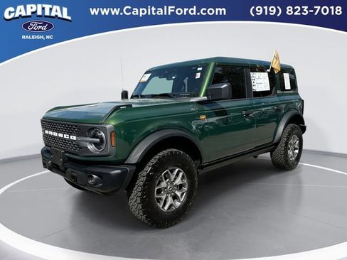Certified 2025 Ford Bronco Badlands image 1