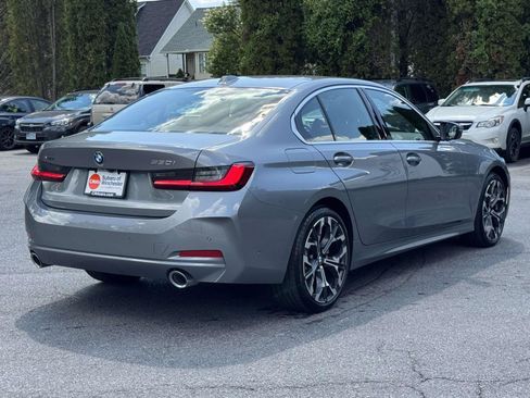 Used 2025 BMW 330i xDrive Sedan w/ Premium Package AWD/4WD image 3