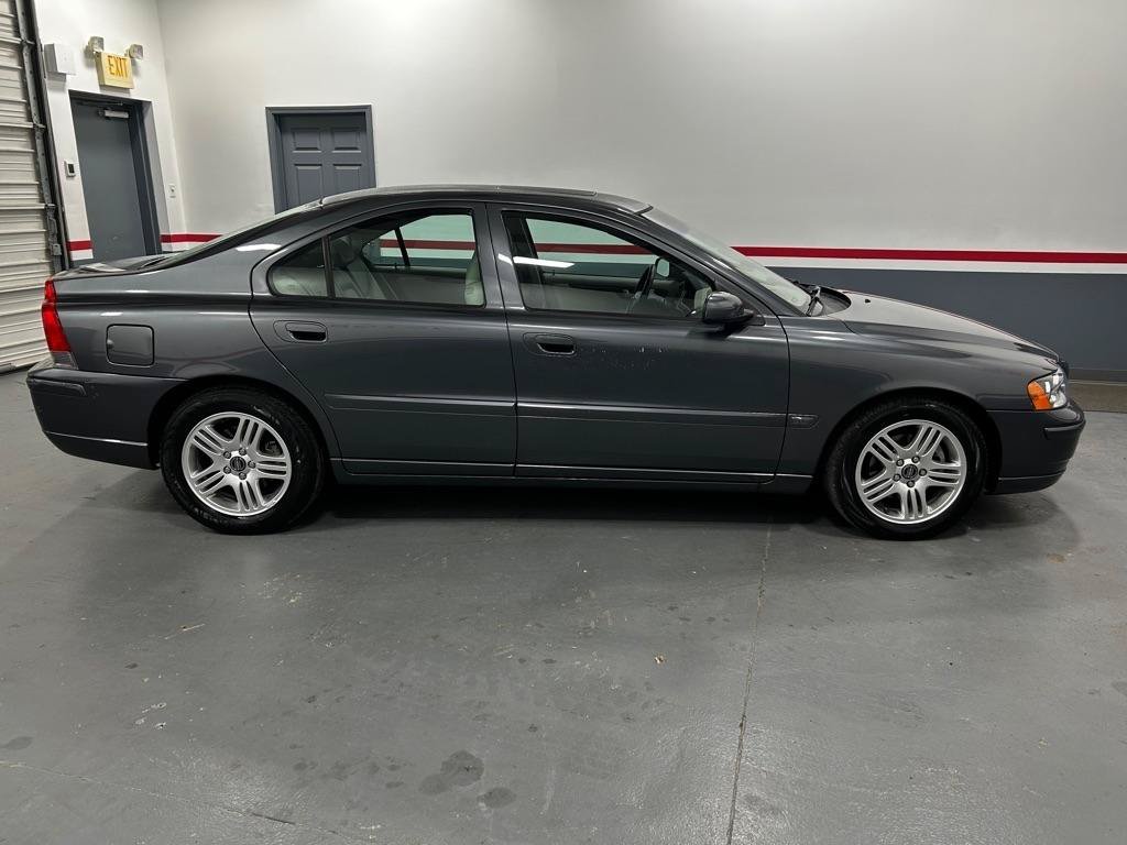 Used 2005 Volvo S60 2.5T FWD image 6