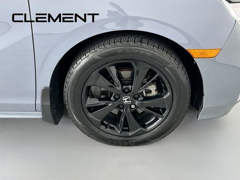 Used 2023 Honda Odyssey Sport image 37