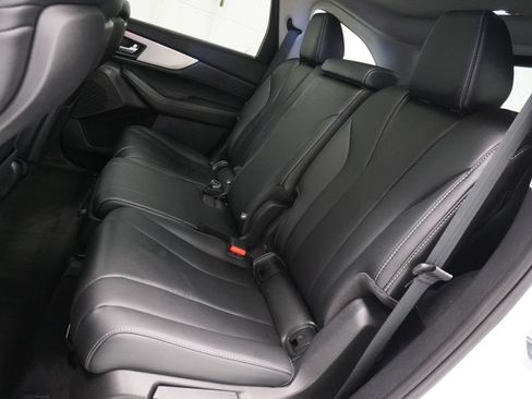 Used 2023 Acura MDX FWD w/ Technology Package image 9