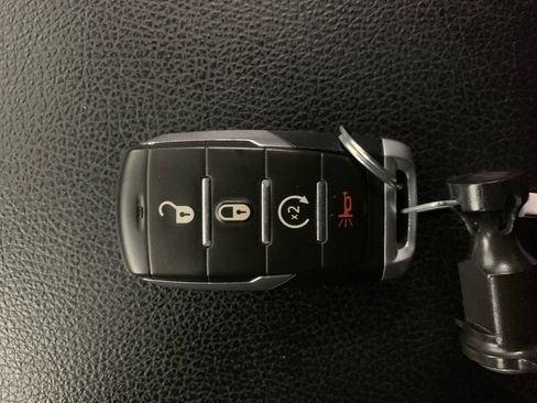 Used 2021 RAM 1500 Big Horn AWD/4WD image 16