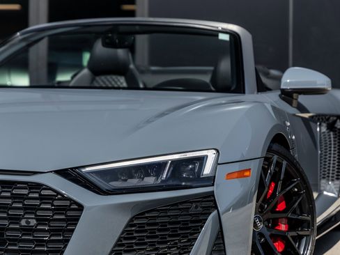 Used 2020 Audi R8 V10 image 15