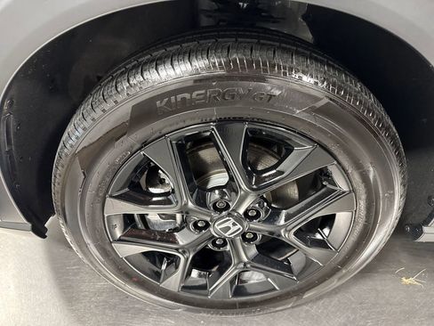 Used 2024 Honda HR-V Sport image 2