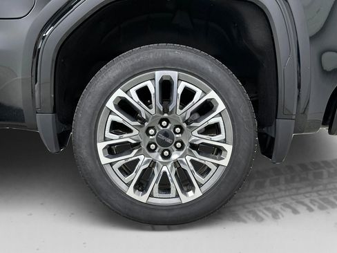 Used 2025 GMC Sierra 1500 Denali Ultimate image 26