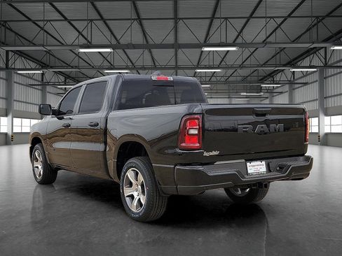 New 2026 RAM 1500 Express image 3