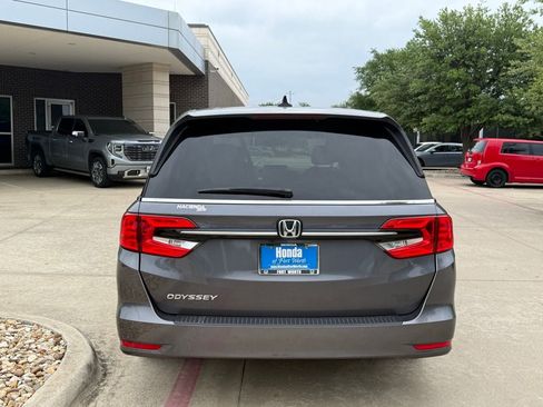 Used 2022 Honda Odyssey EX-L image 6