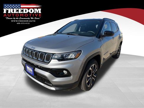 Used 2024 Jeep Compass Limited AWD/4WD image 1