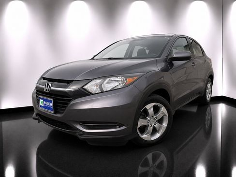 Used 2016 Honda HR-V LX image 1
