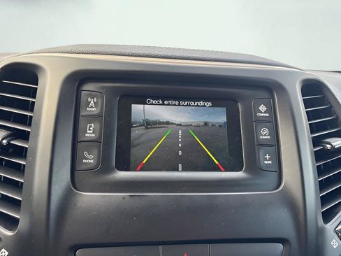 Used 2016 Jeep Cherokee Latitude AWD/4WD image 41