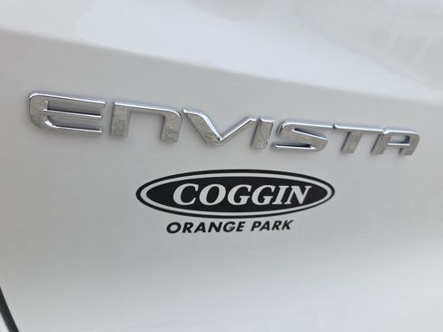 New 2026 Buick Envista Avenir FWD image 19