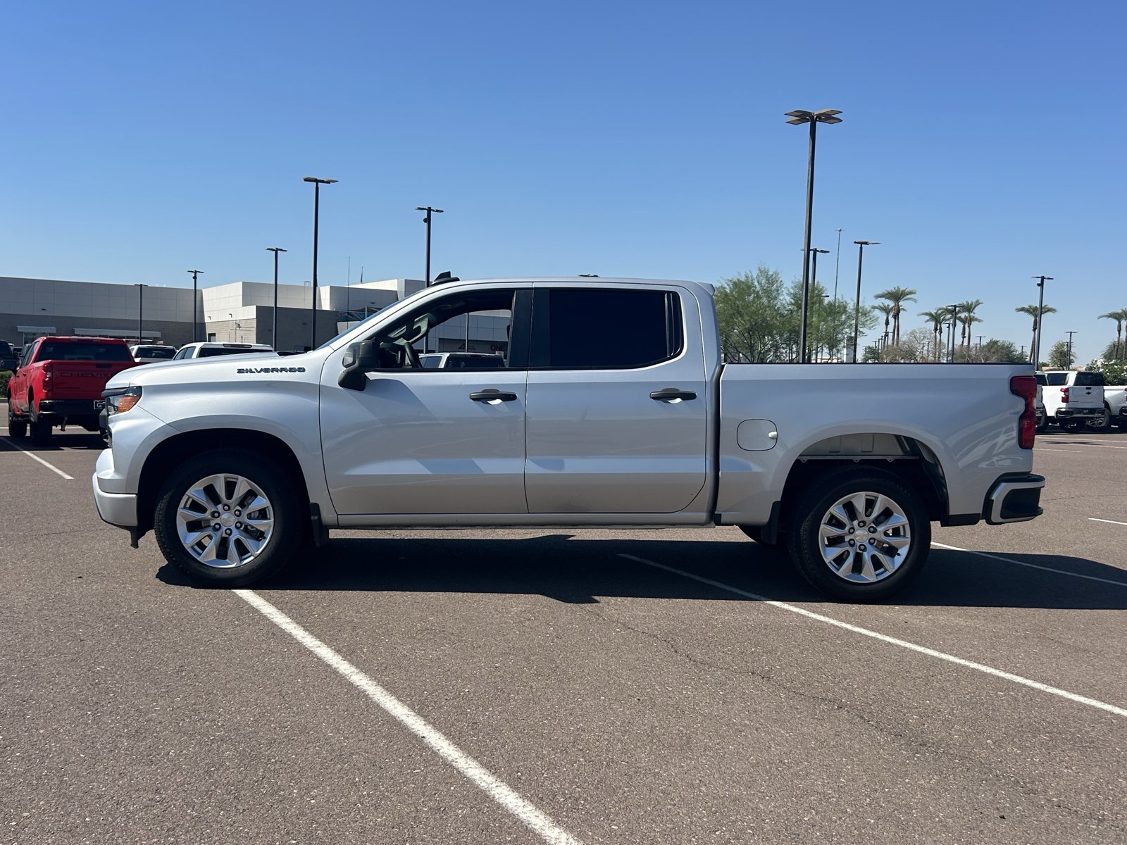 Certified 2022 Chevrolet Silverado 1500 Custom RWD image 2