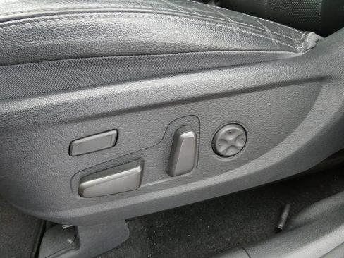 Used 2020 Hyundai Santa Fe Limited FWD image 26