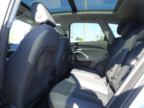Certified 2025 Audi Q5 Premium Plus w/ Premium Plus AWD/4WD image 12