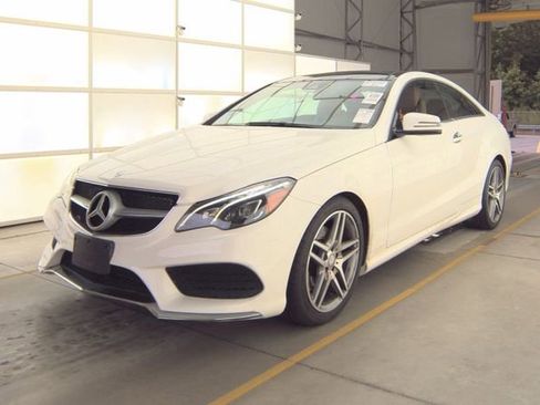 Used 2017 Mercedes-Benz E 400 4MATIC Coupe w/ Premium 2 Package image 3