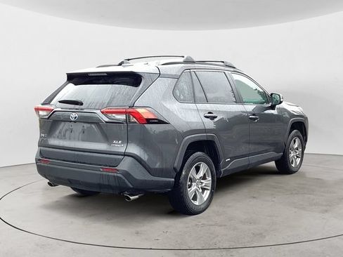 Used 2024 Toyota RAV4 XLE w/ Convenience Package AWD/4WD image 5
