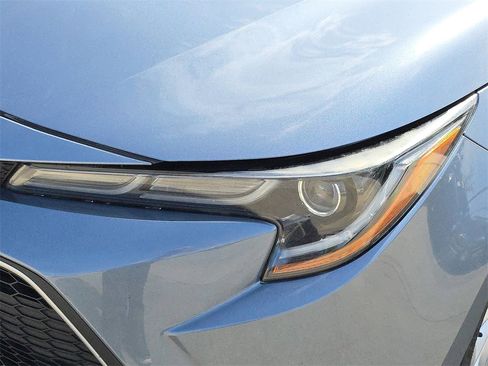 Used 2020 Toyota Corolla XLE w/ Carpet Mat Package (TMS) image 35