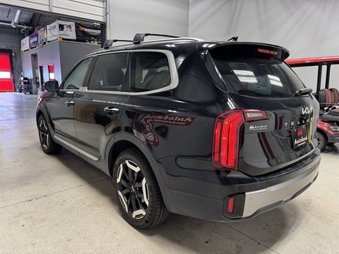 Used 2025 Kia Telluride S AWD/4WD image 5