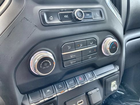 Used 2022 GMC Sierra 1500 Pro w/ Pro Value Package AWD/4WD image 15
